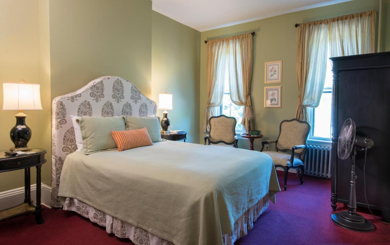 The Inn At Cooperstown Room photo